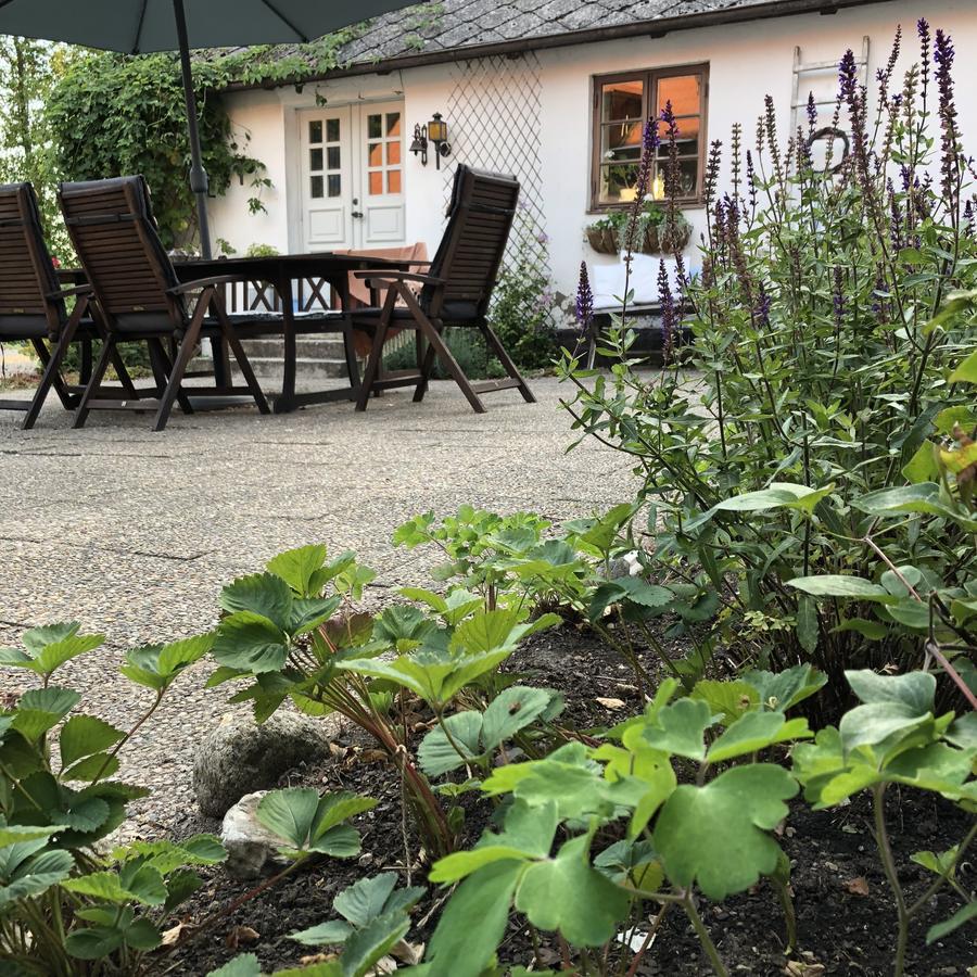 Karlsborg Rum Och Frukost Ystad Exterior foto